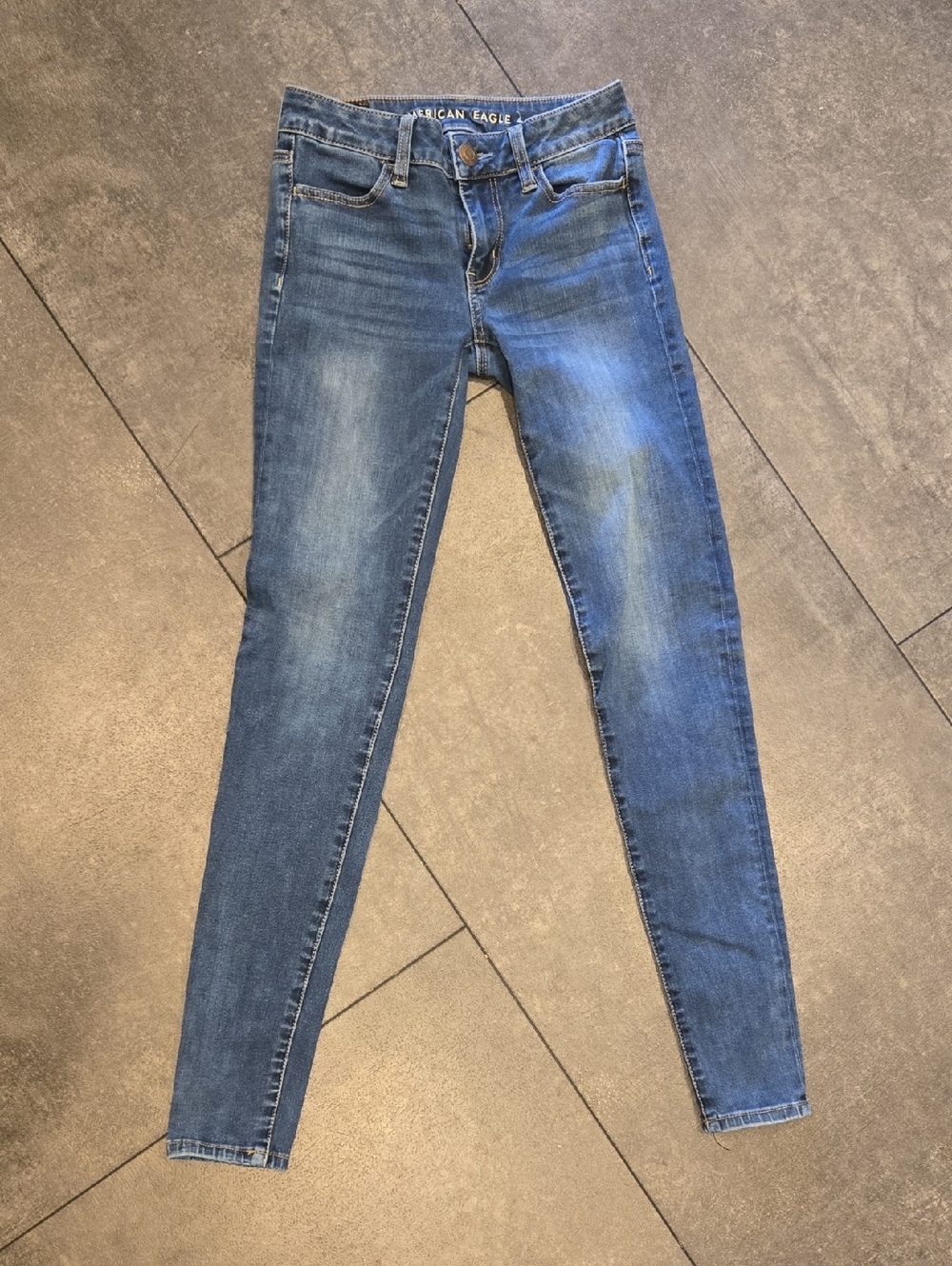 American Eagle Women's Medium Blue Skinny Jean Jeggings 360 Next Level Stretch 0